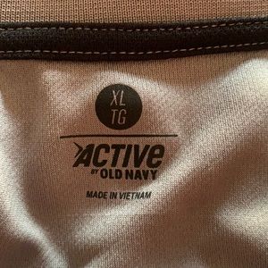 5 Old Navy Men’s Athletic wear Collar Shirts